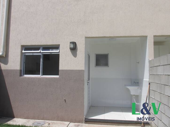 Casa de Condomínio para alugar com 2 quartos, 80m² - Foto 11