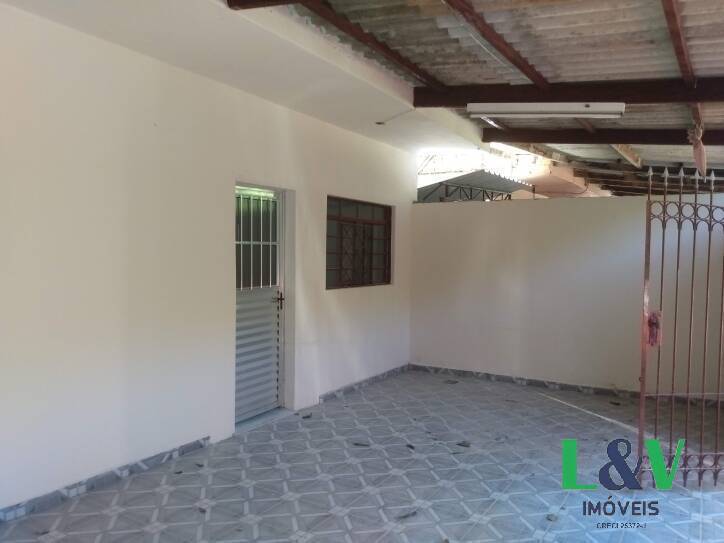 Casa para alugar com 1 quarto, 70m² - Foto 12