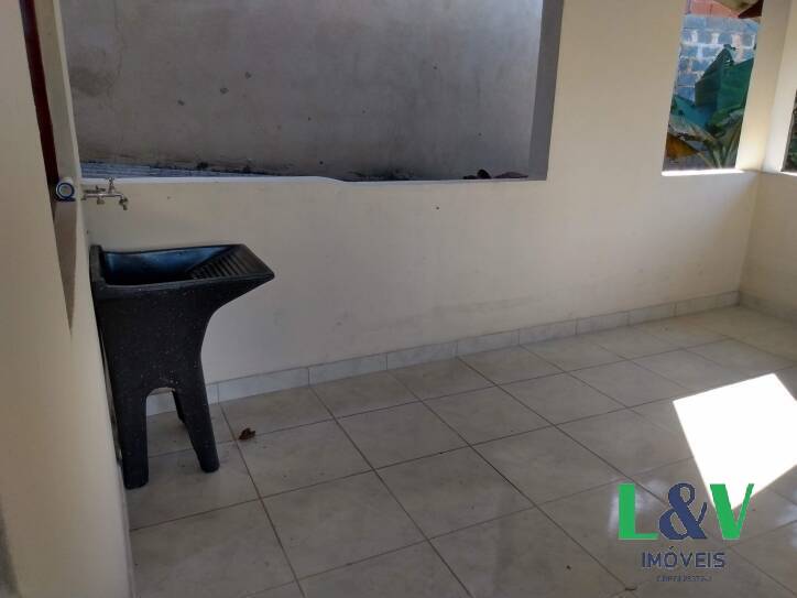 Casa para alugar com 1 quarto, 70m² - Foto 14