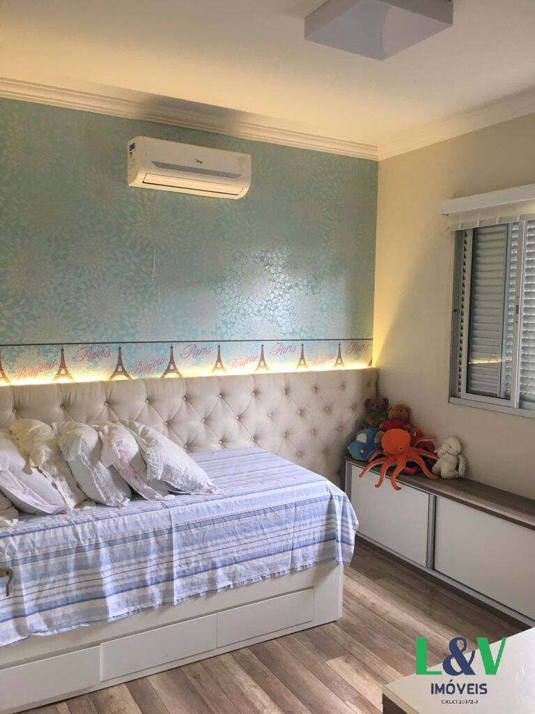 Casa à venda com 4 quartos, 230m² - Foto 14