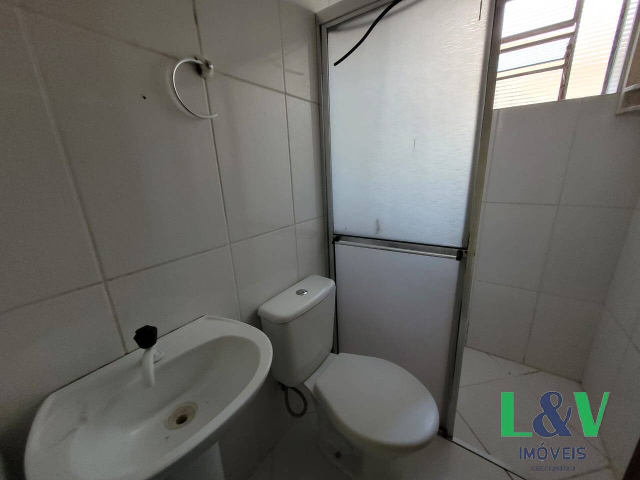 Casa para alugar com 1 quarto, 42m² - Foto 5