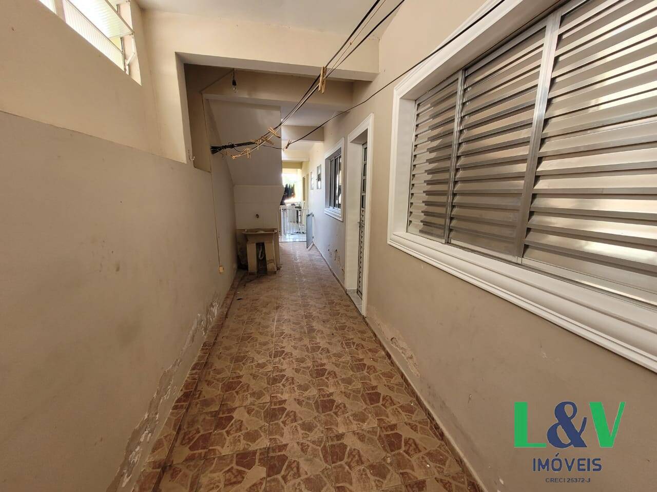Casa para alugar com 1 quarto, 42m² - Foto 9