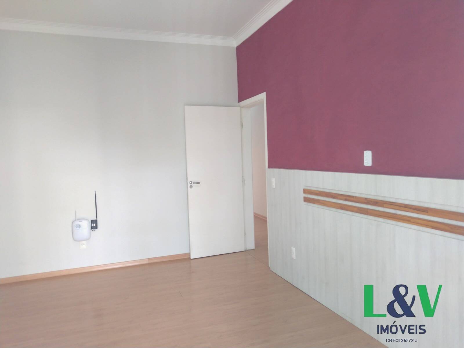 Casa de Condomínio à venda e aluguel com 3 quartos, 300m² - Foto 9