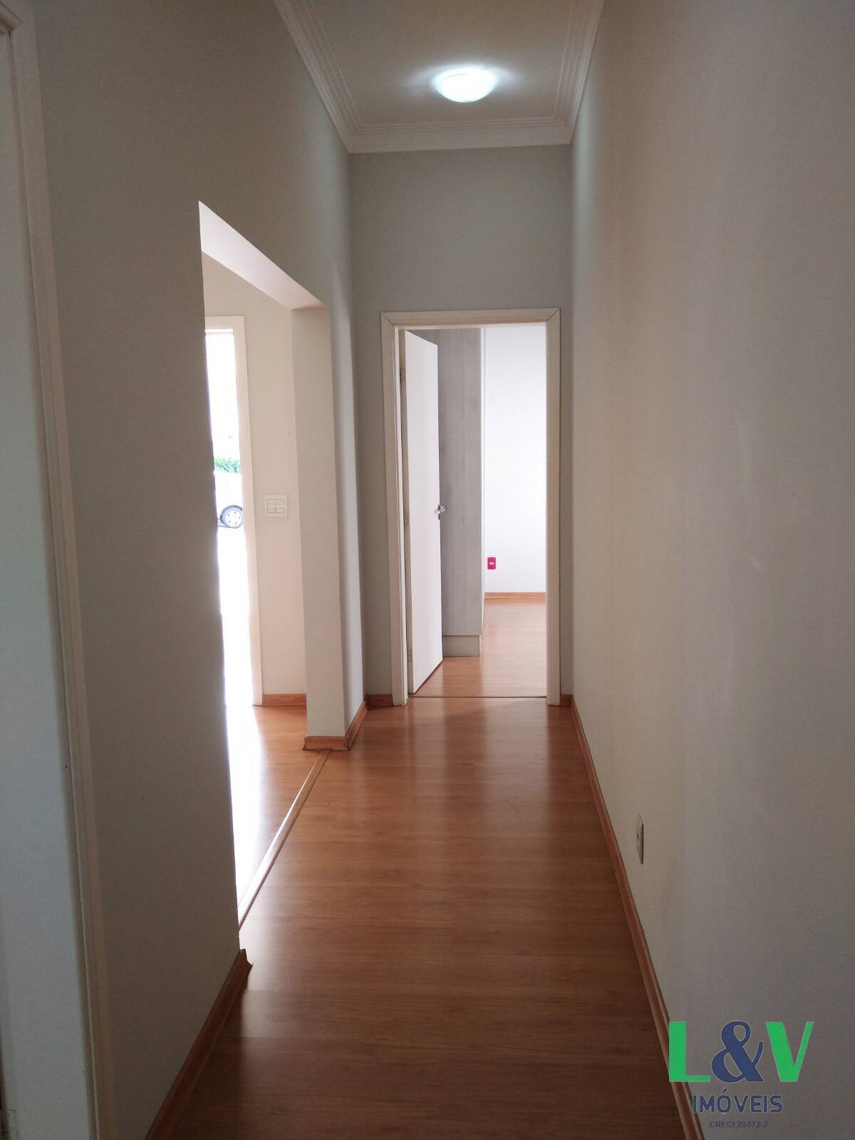 Casa de Condomínio à venda e aluguel com 3 quartos, 300m² - Foto 20