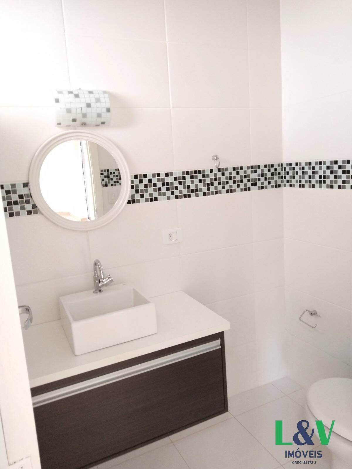 Casa de Condomínio à venda e aluguel com 3 quartos, 300m² - Foto 24