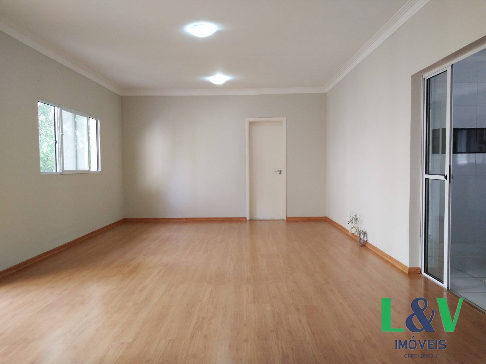 Casa de Condomínio à venda e aluguel com 3 quartos, 300m² - Foto 25