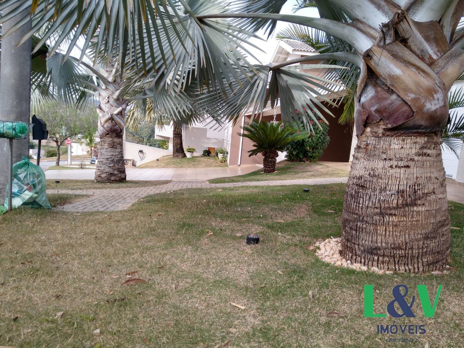 Casa de Condomínio à venda e aluguel com 3 quartos, 300m² - Foto 67