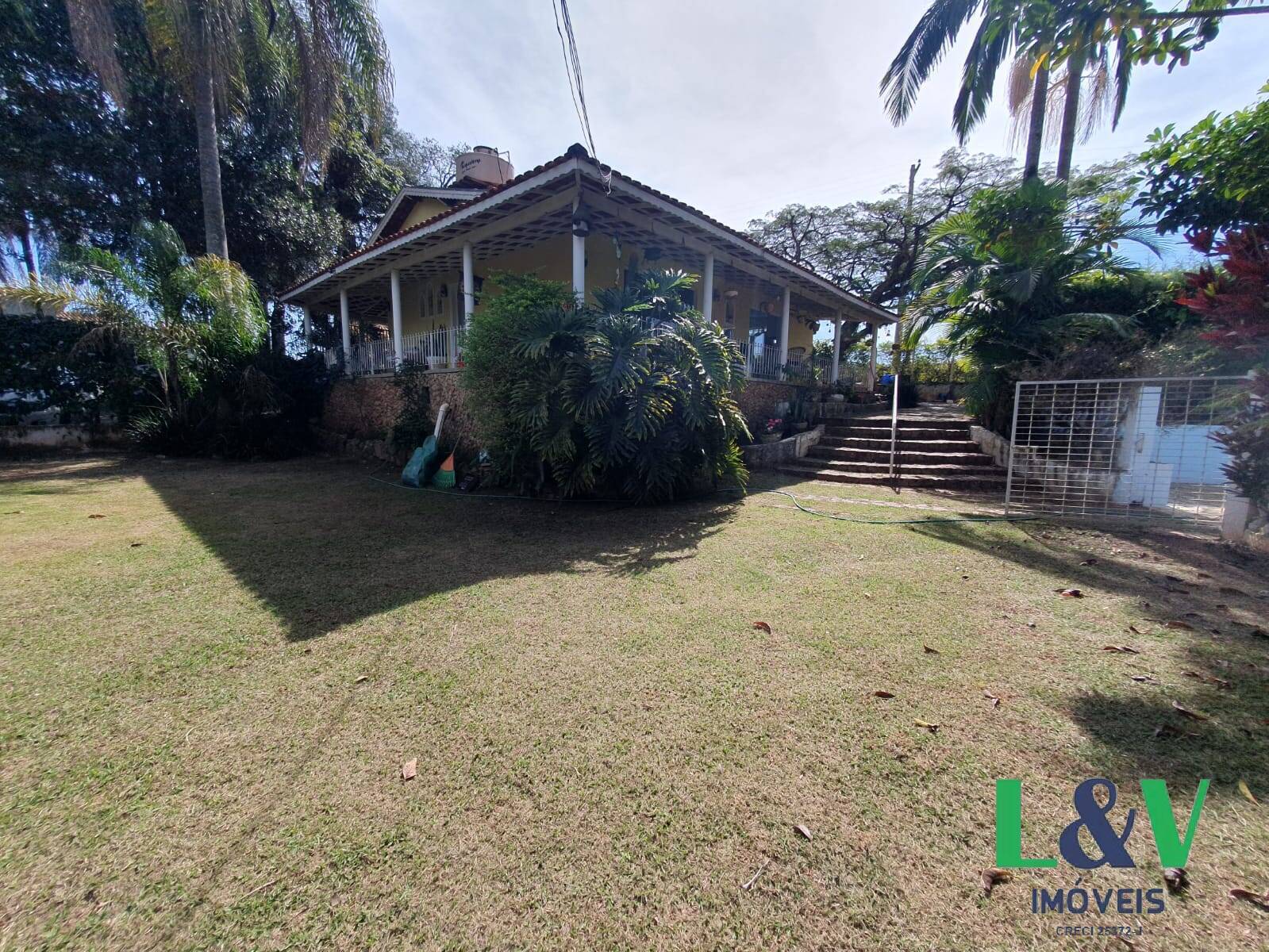 Chácara à venda e aluguel com 2 quartos, 164m² - Foto 5