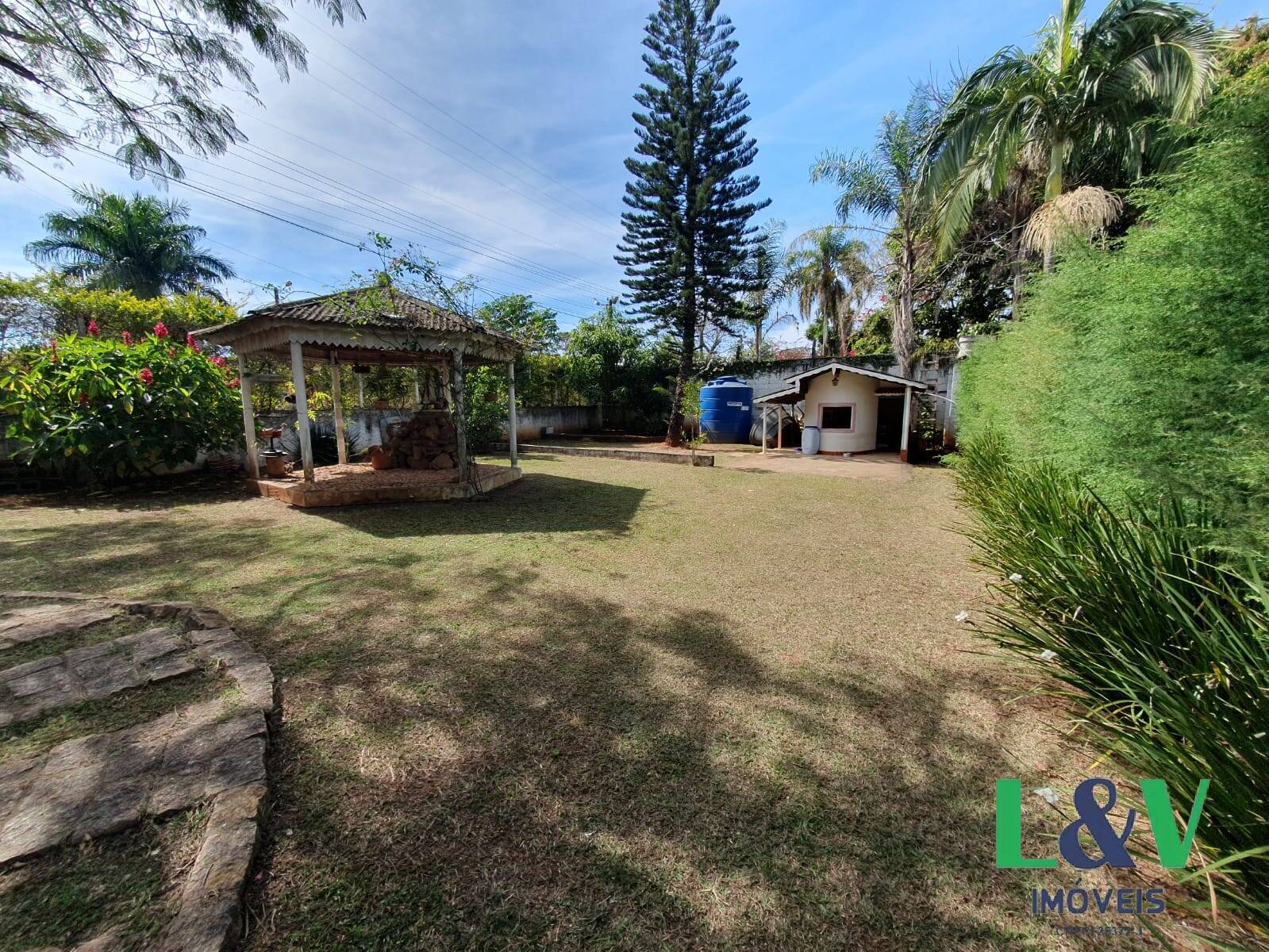 Chácara à venda e aluguel com 2 quartos, 164m² - Foto 6