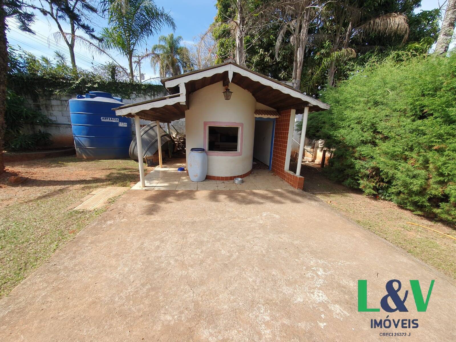 Chácara à venda e aluguel com 2 quartos, 164m² - Foto 16