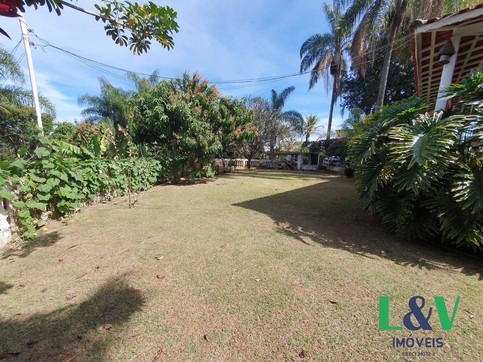 Chácara à venda e aluguel com 2 quartos, 164m² - Foto 17