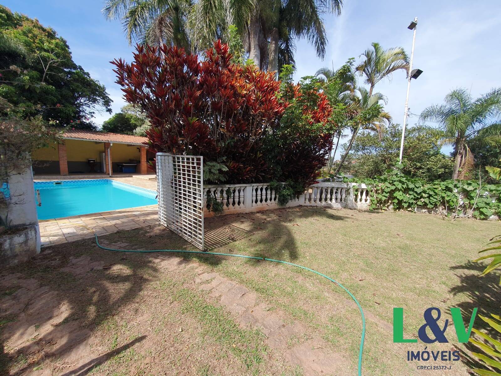 Chácara à venda e aluguel com 2 quartos, 164m² - Foto 20