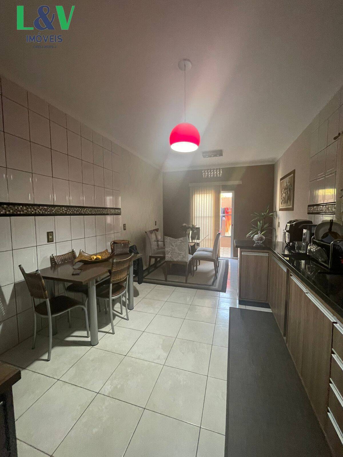Casa, 3 quartos, 182 m² - Foto 8