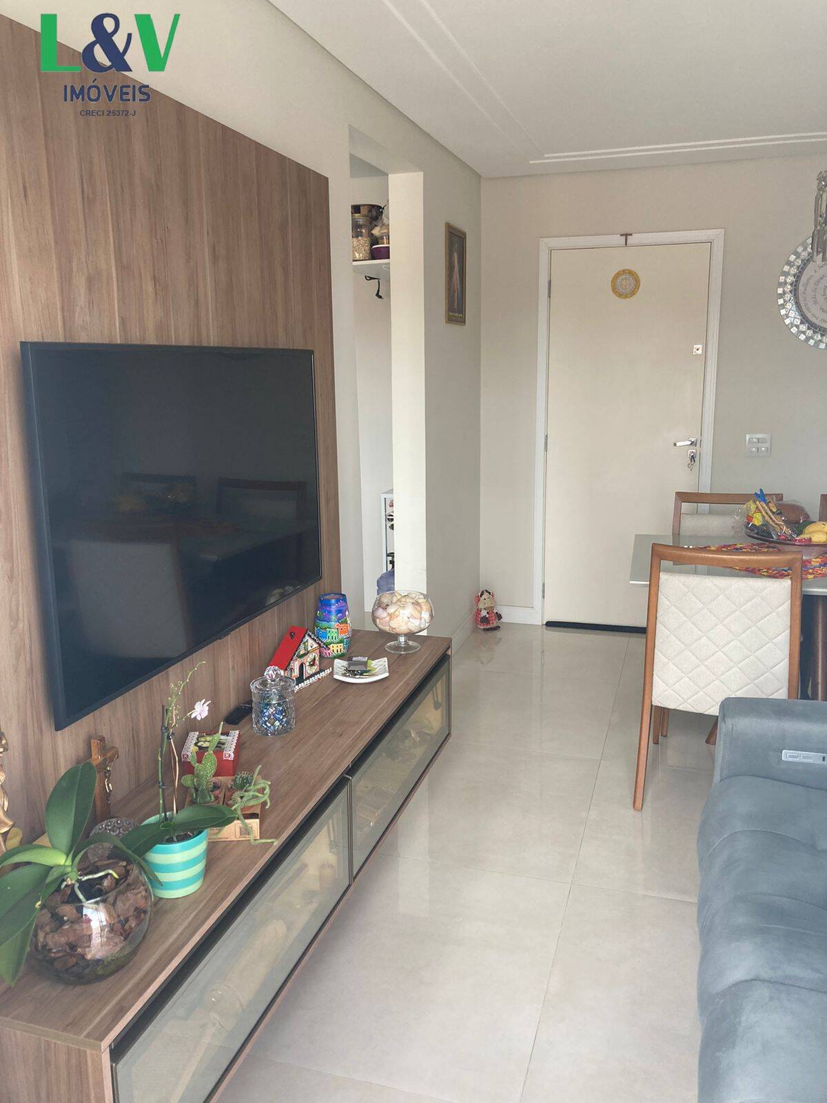 Apartamento à venda com 2 quartos, 58m² - Foto 4