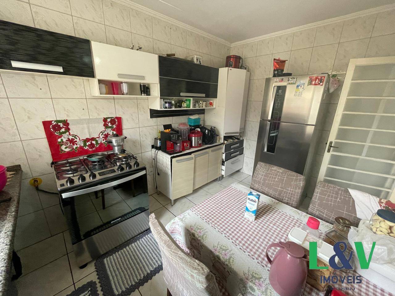 Casa à venda com 3 quartos, 164m² - Foto 11