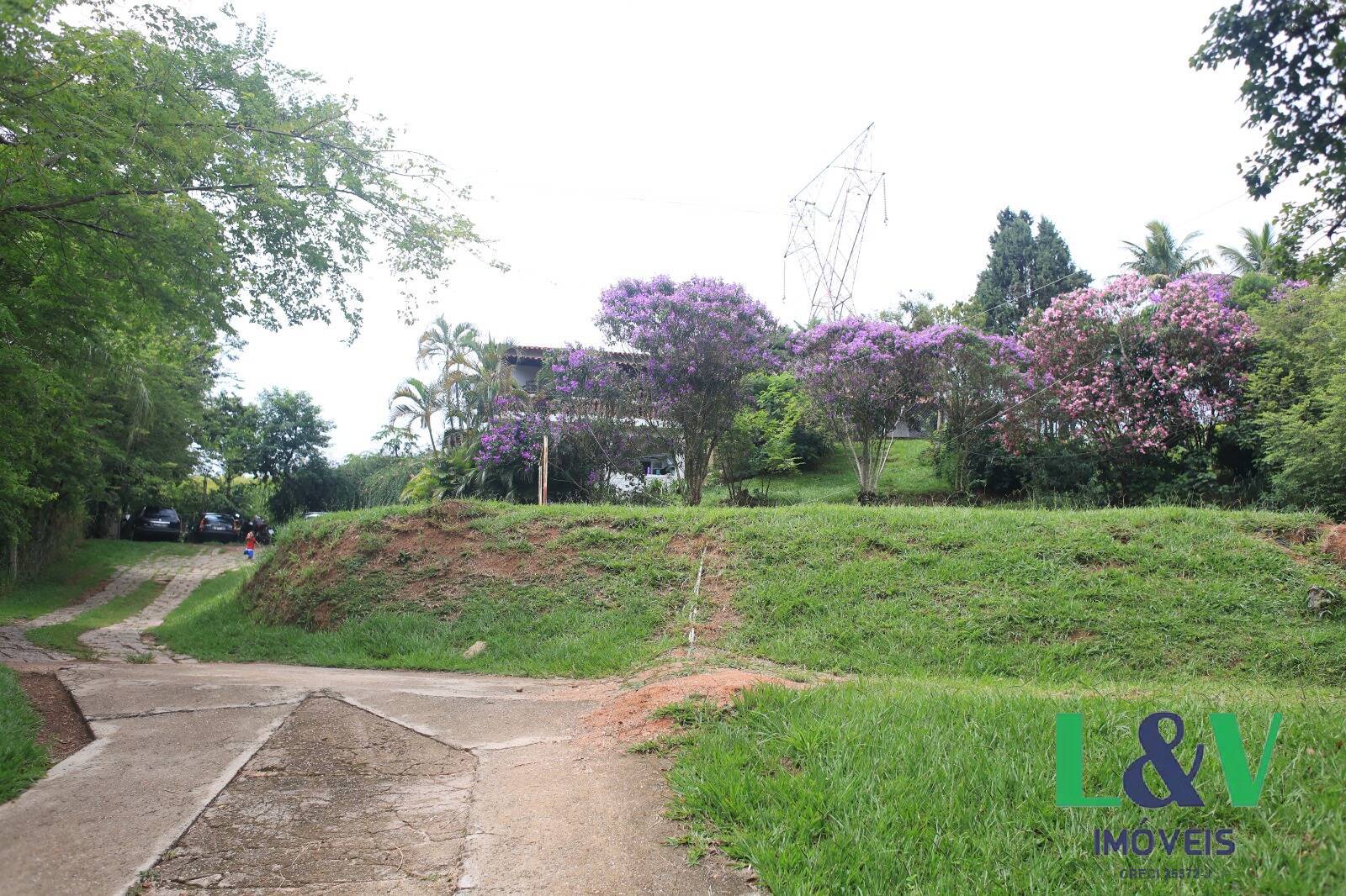 Chácara à venda com 5 quartos, 780m² - Foto 11