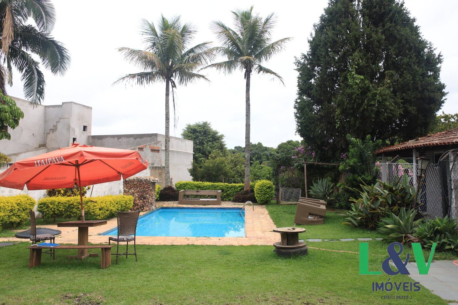 Chácara à venda com 5 quartos, 780m² - Foto 3