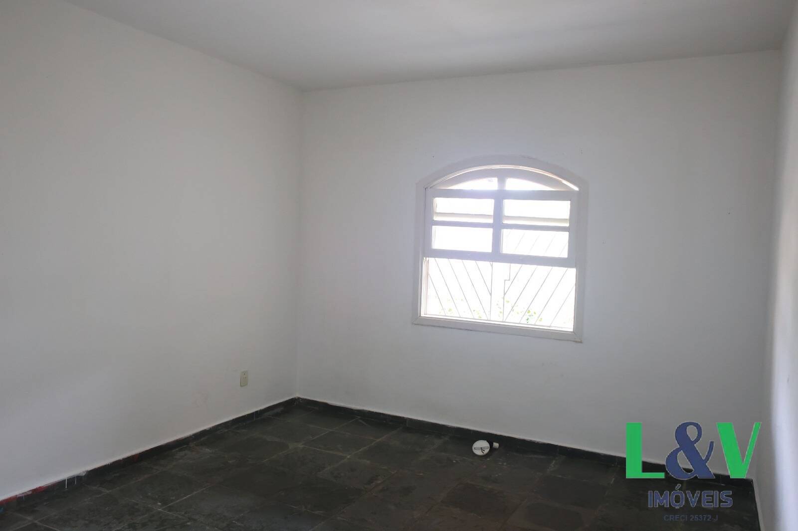 Chácara à venda com 5 quartos, 780m² - Foto 42
