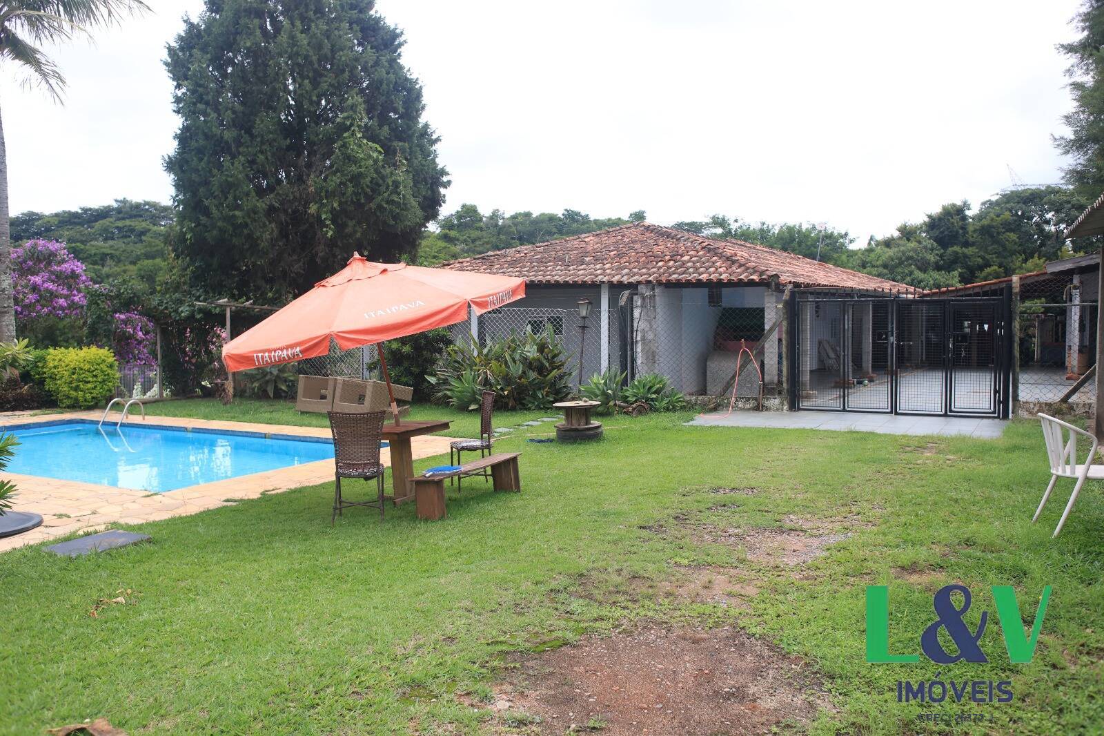 Chácara à venda com 5 quartos, 780m² - Foto 5