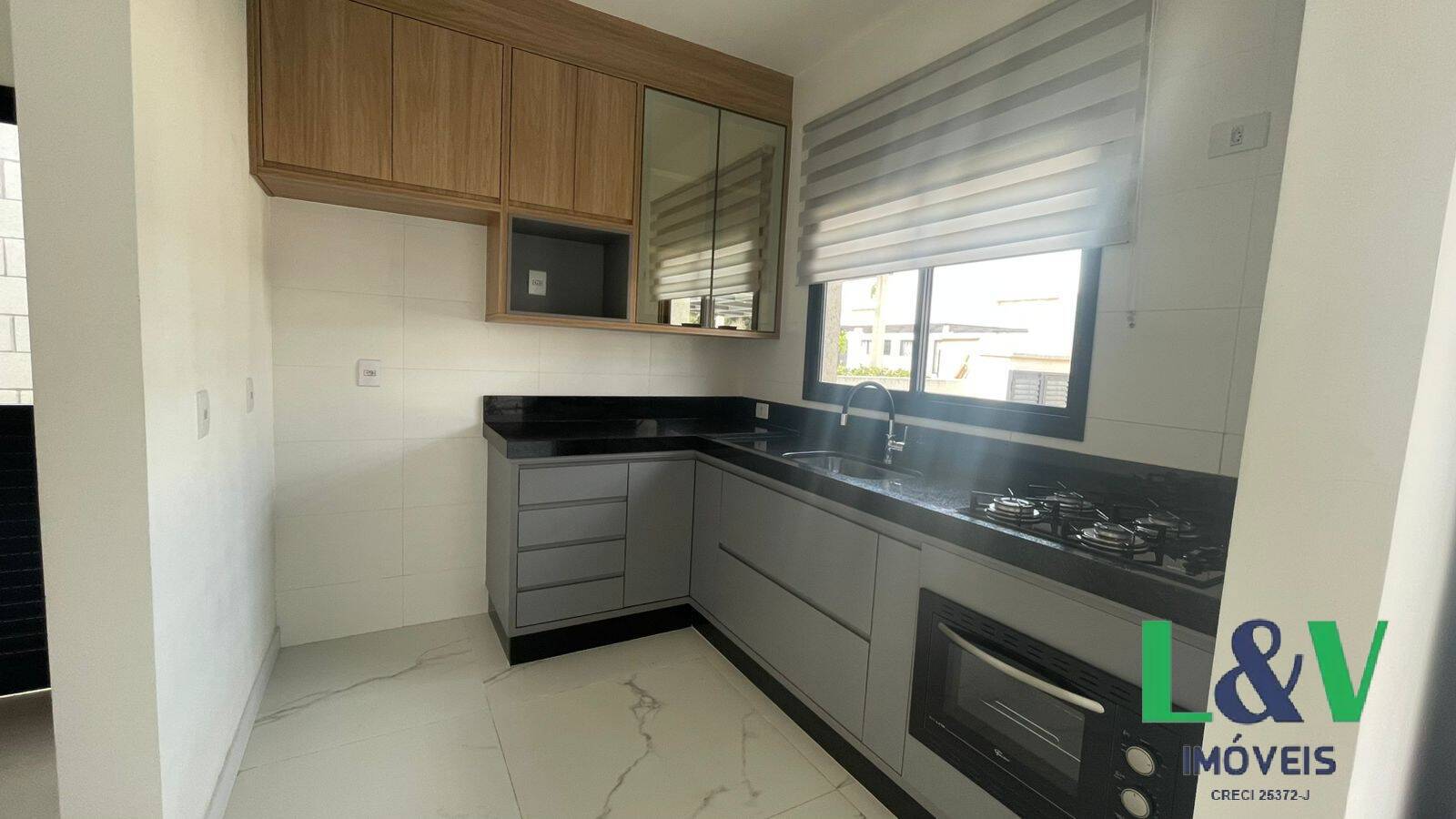 Casa para alugar com 3 quartos, 82m² - Foto 10