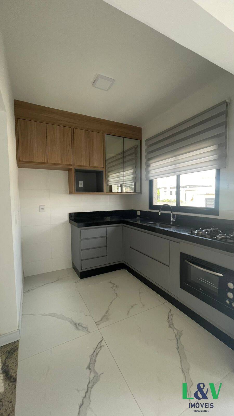 Casa para alugar com 3 quartos, 82m² - Foto 11