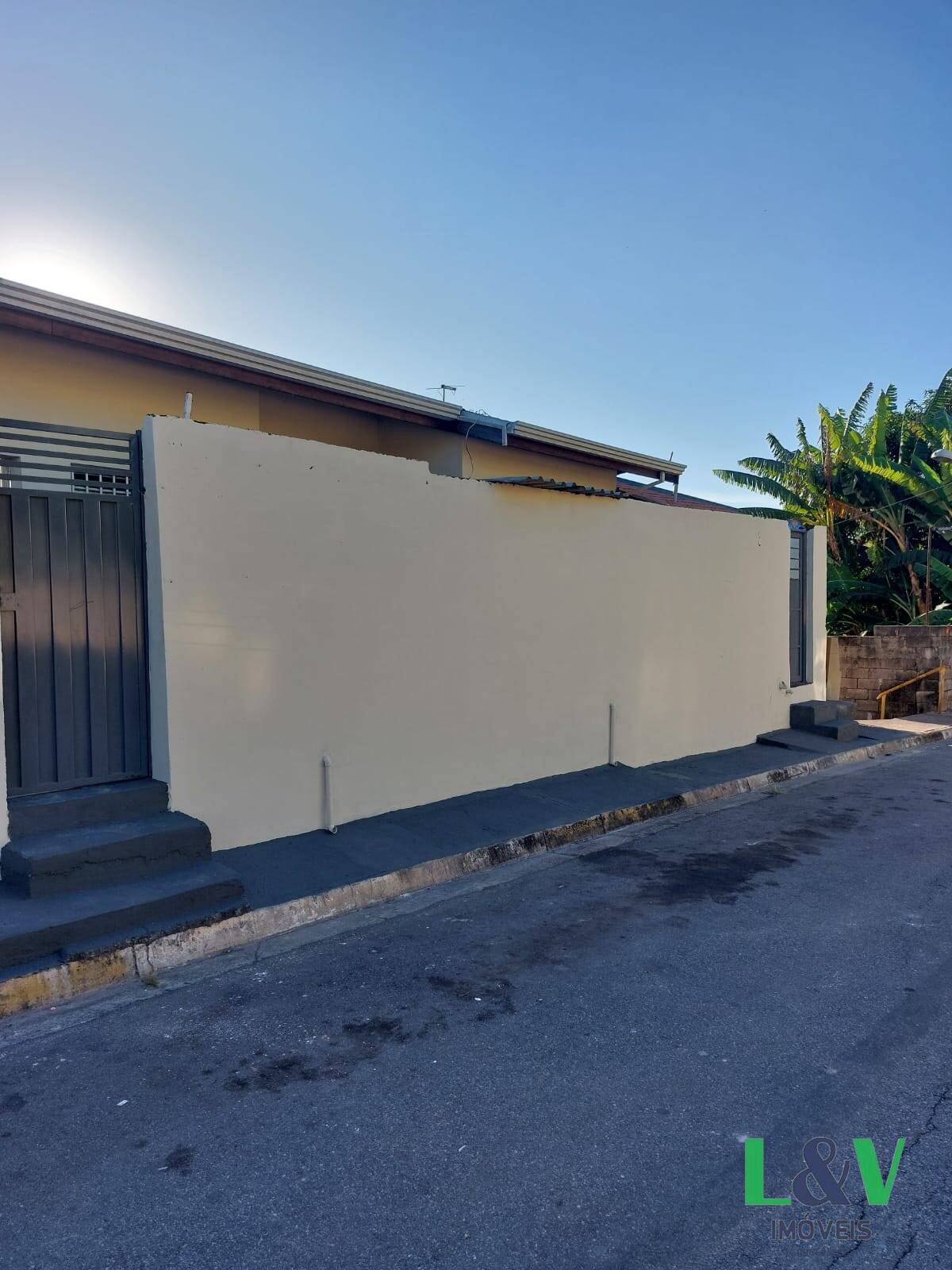 Casa para alugar com 2 quartos, 60m² - Foto 2