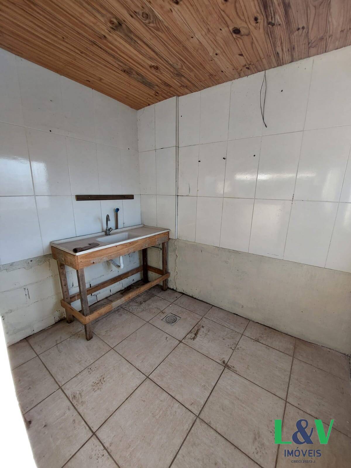 Casa para alugar com 2 quartos, 60m² - Foto 10