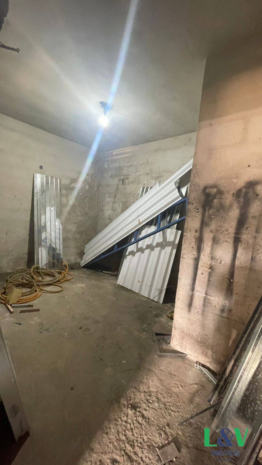 Depósito-Galpão-Armazém para alugar com 3 quartos, 250m² - Foto 10