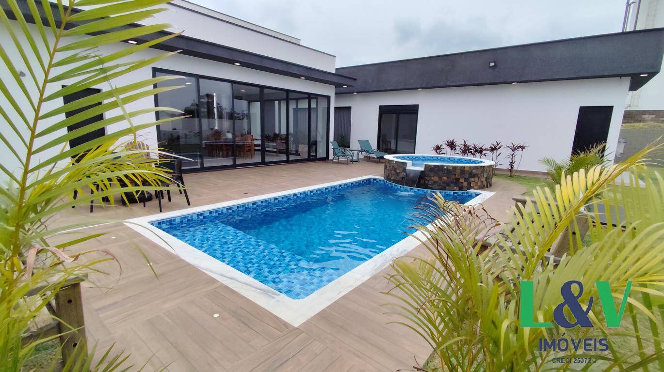 Casa de Condomínio à venda com 3 quartos, 340m² - Foto 23
