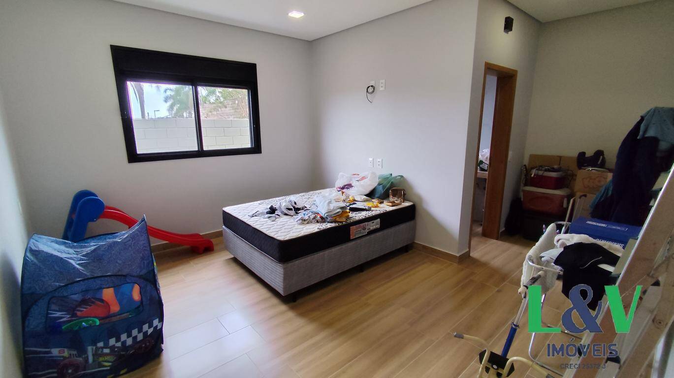 Casa de Condomínio à venda com 3 quartos, 340m² - Foto 13