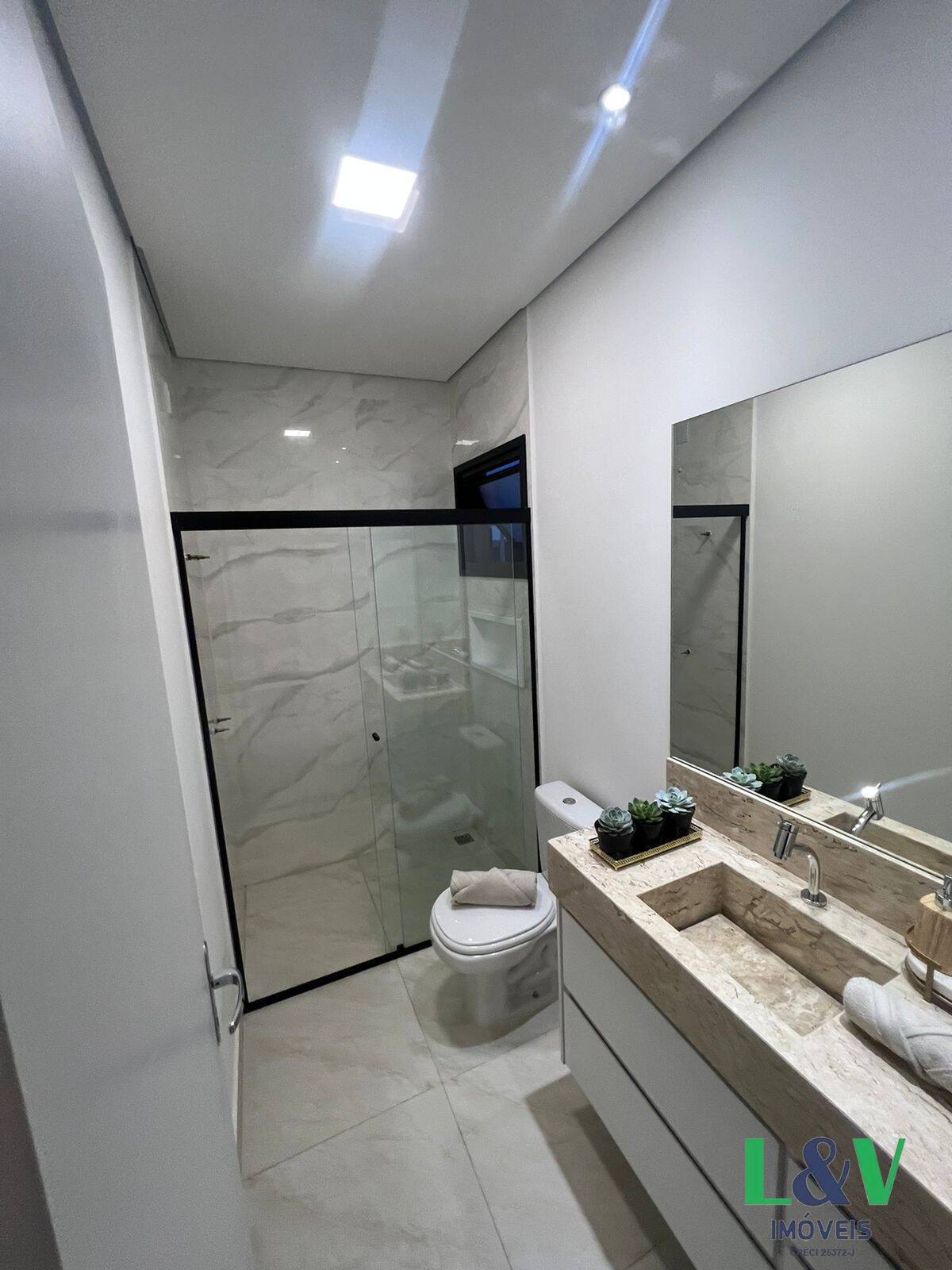 Casa de Condomínio à venda e aluguel com 3 quartos, 169m² - Foto 10