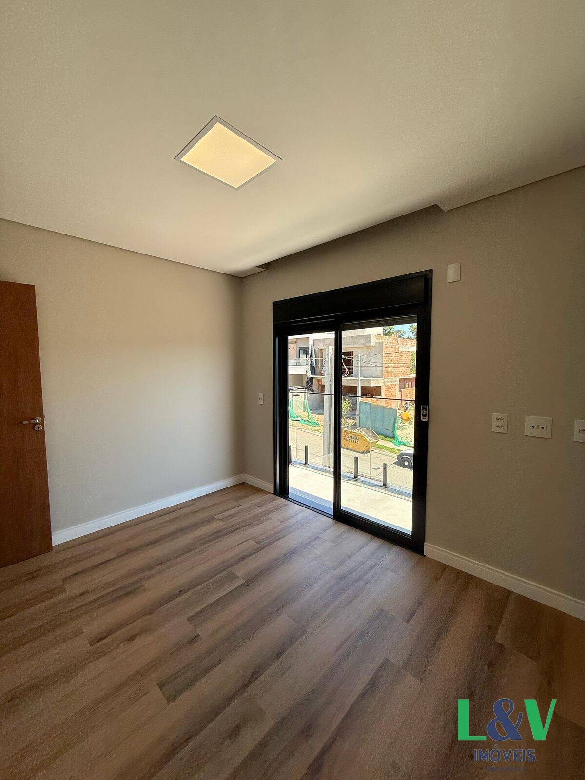 Casa à venda com 3 quartos, 150m² - Foto 25