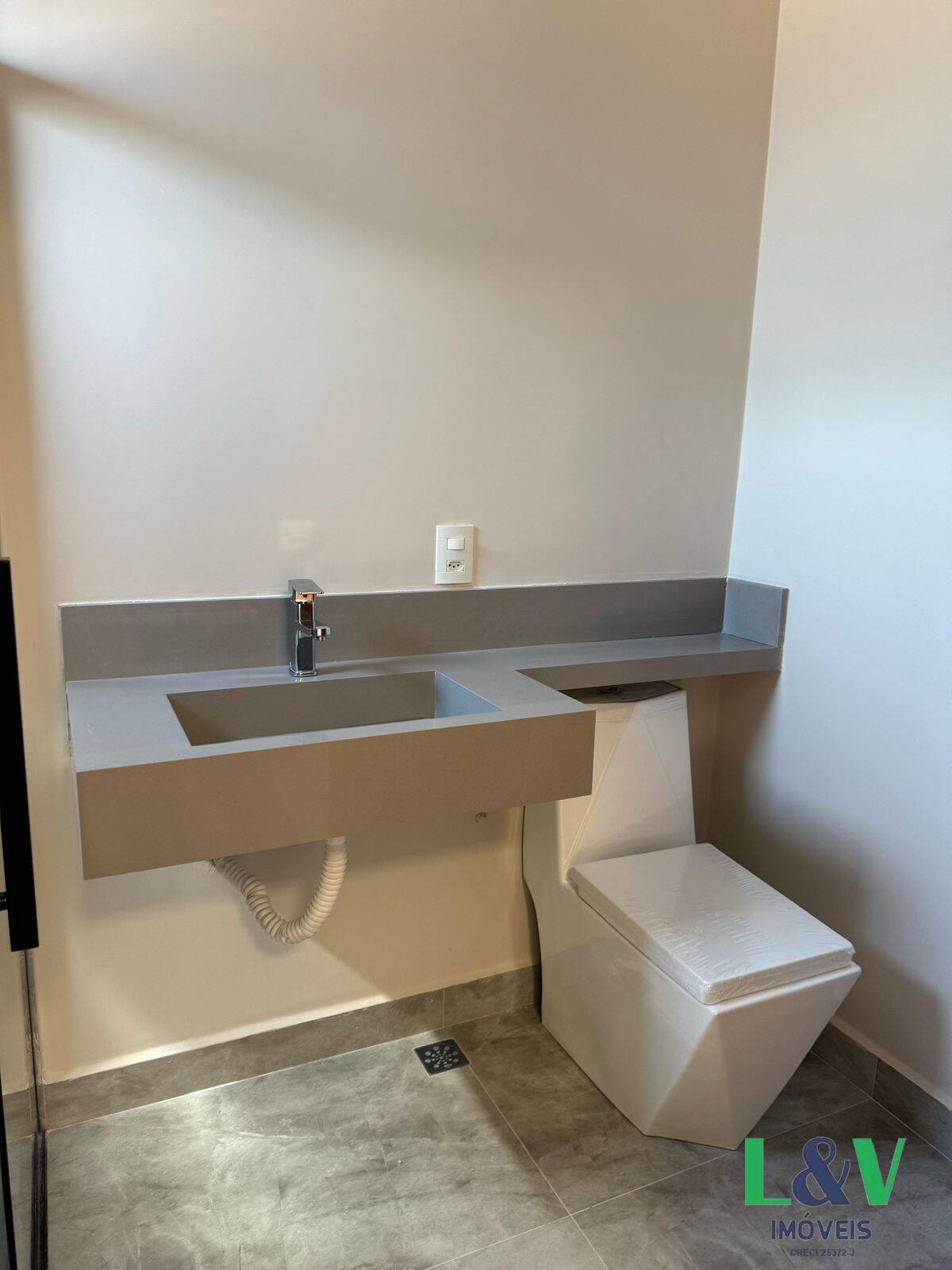 Casa à venda com 3 quartos, 150m² - Foto 16