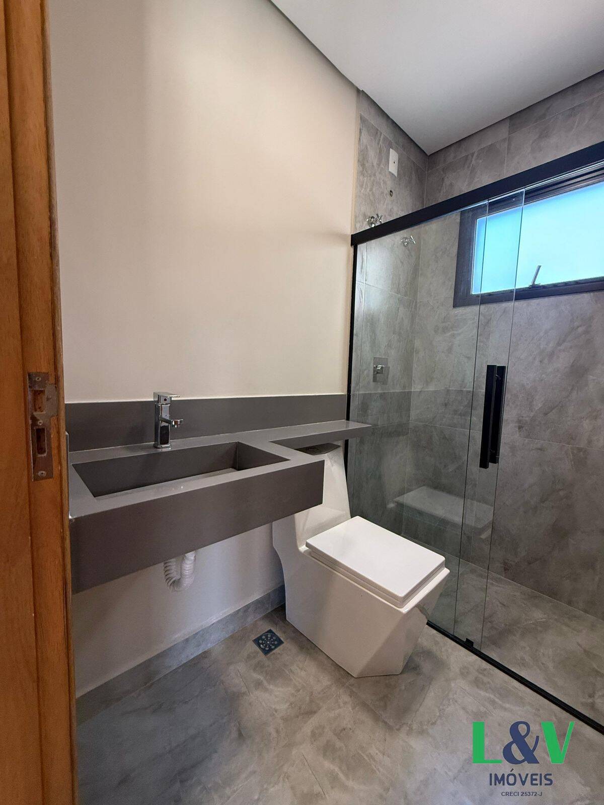 Casa à venda com 3 quartos, 150m² - Foto 15