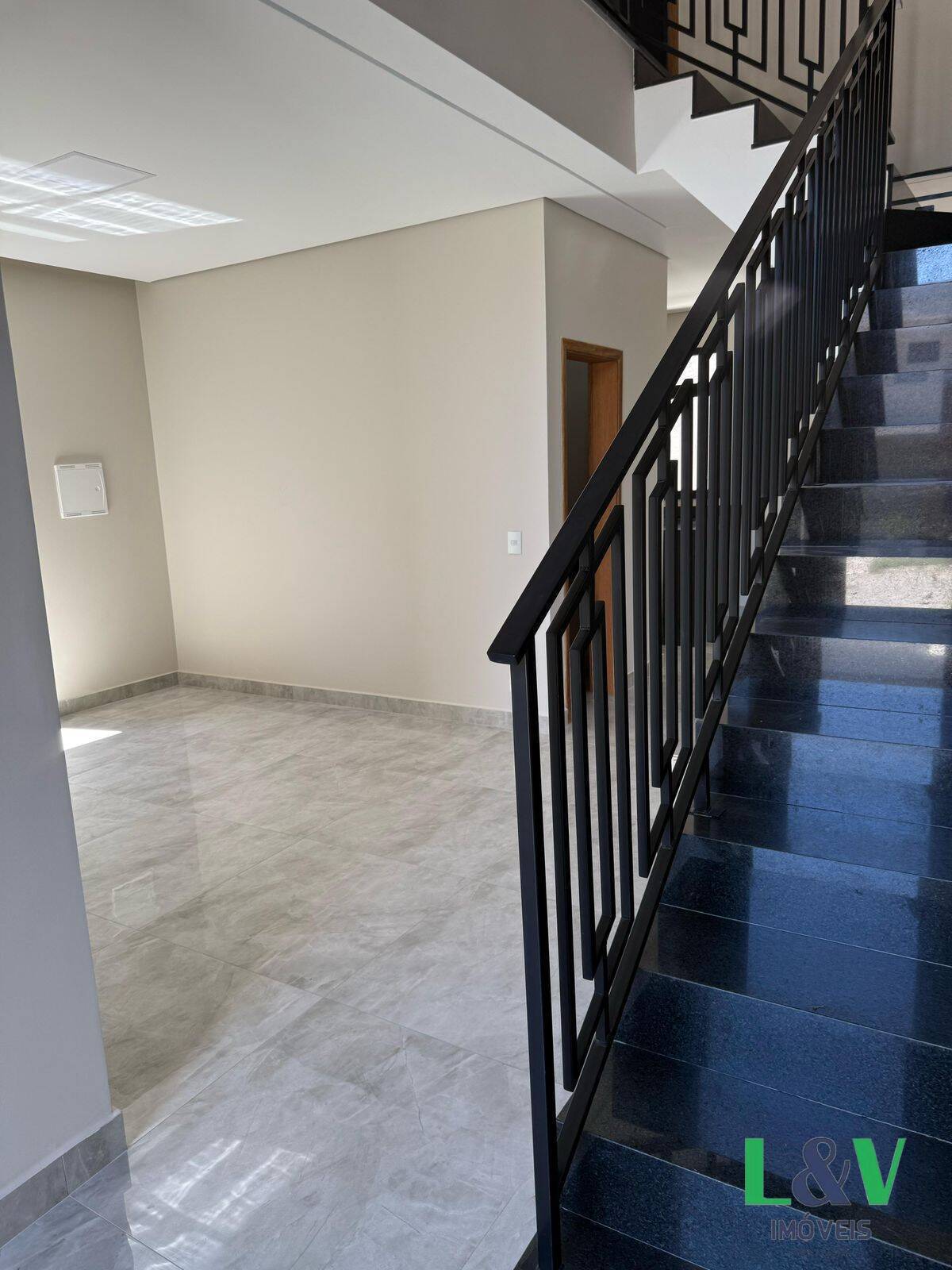 Casa à venda com 3 quartos, 150m² - Foto 7