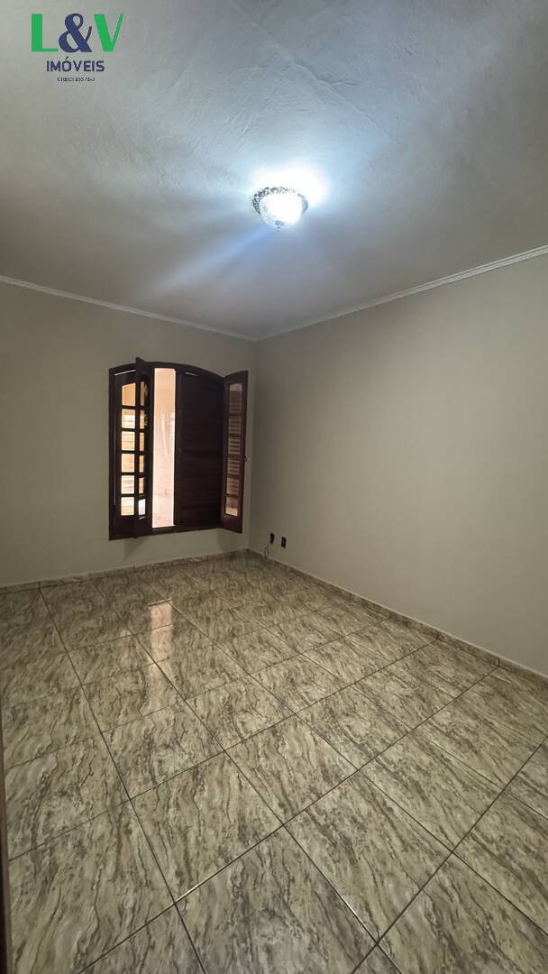Sobrado, 3 quartos, 323 m² - Foto 3