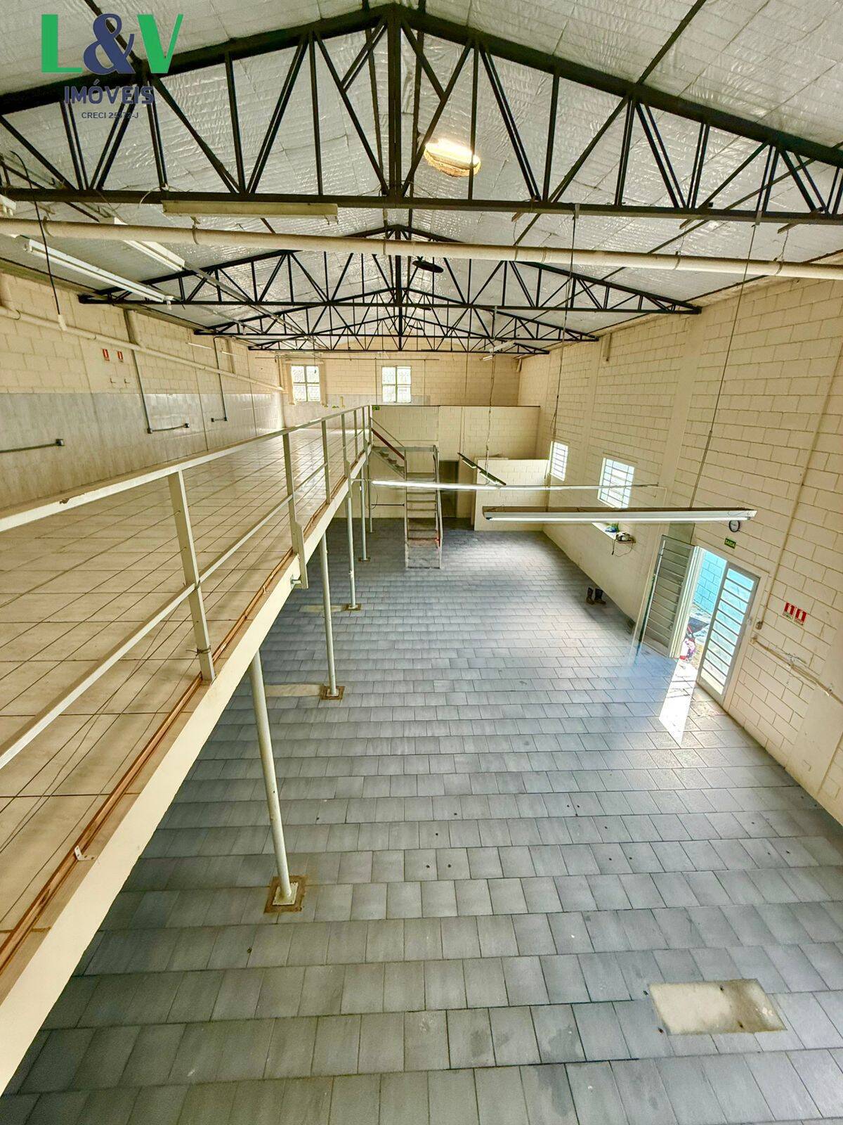 Depósito-Galpão, 340 m² - Foto 5