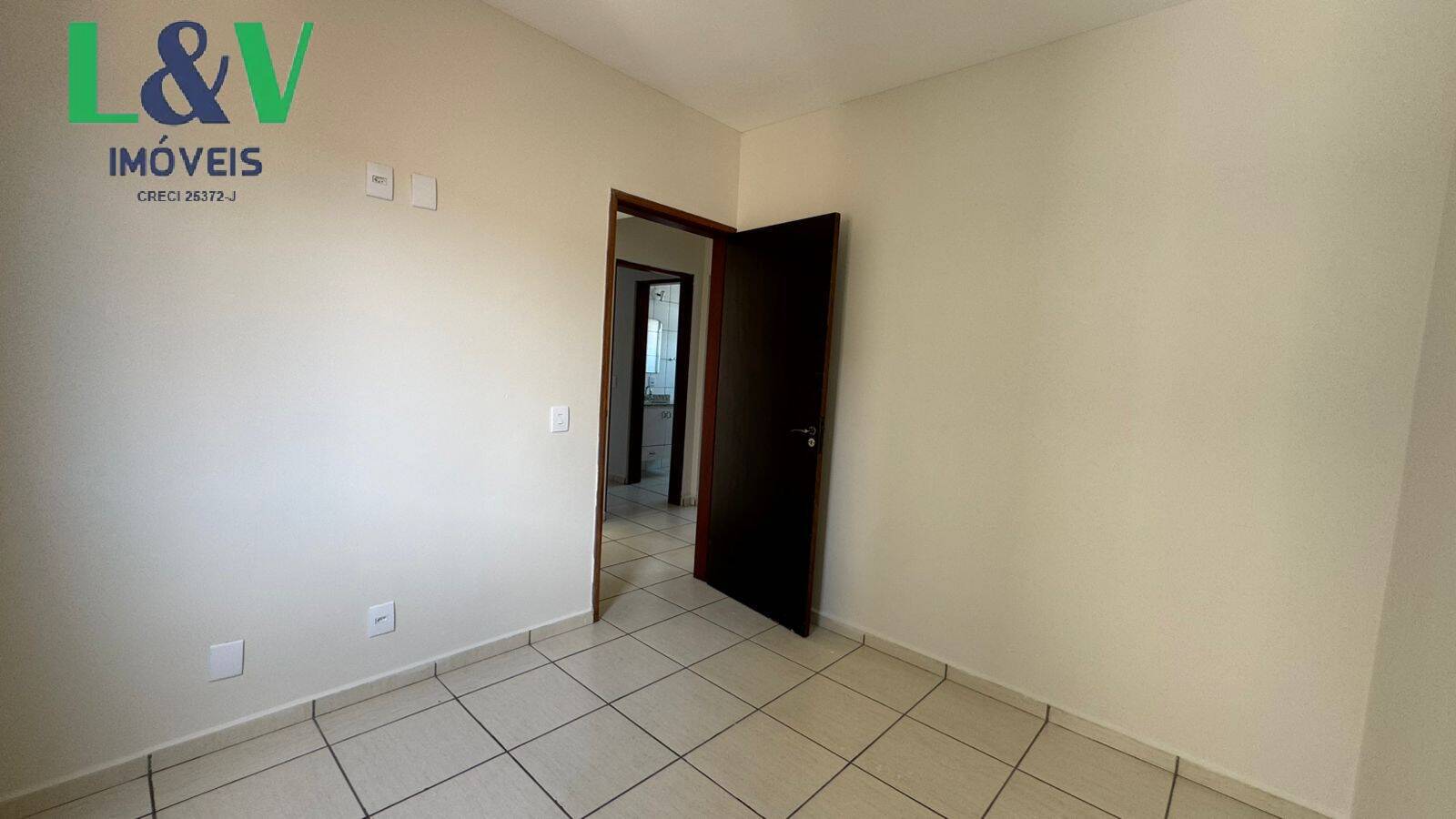 Apartamento, 3 quartos, 70 m² - Foto 2