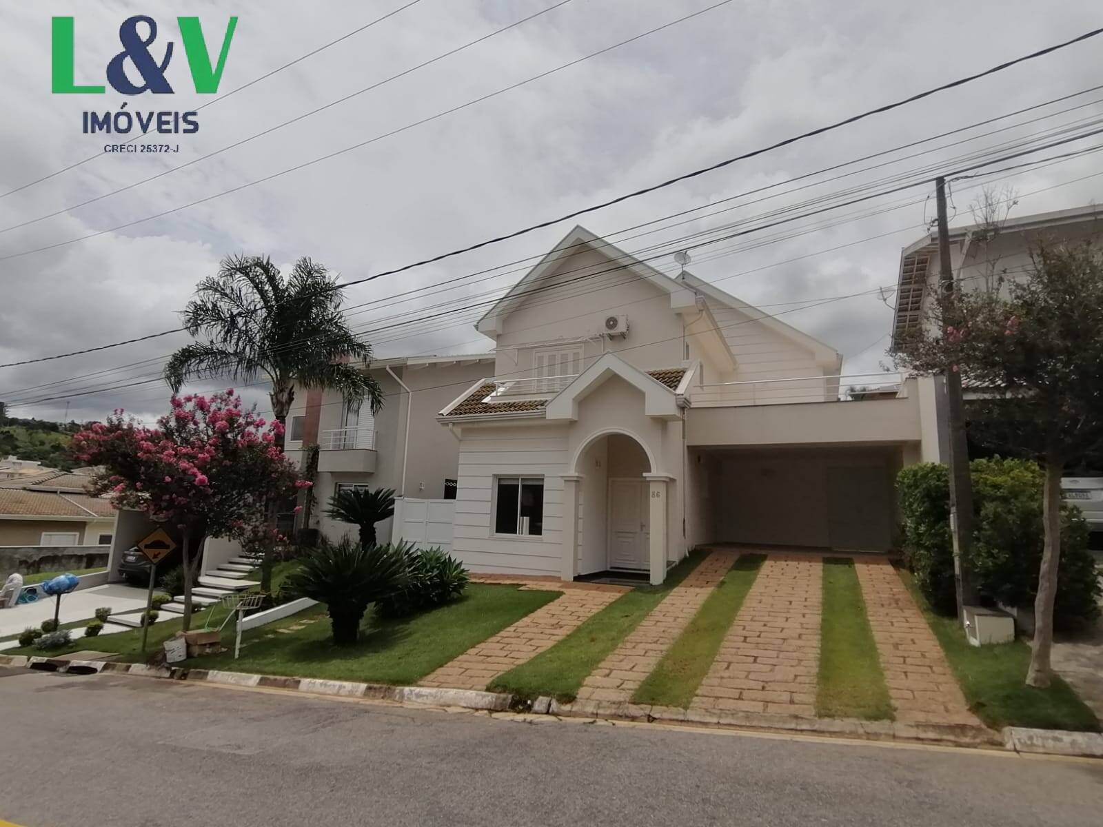 Casa, 3 quartos, 192 m² - Foto 1