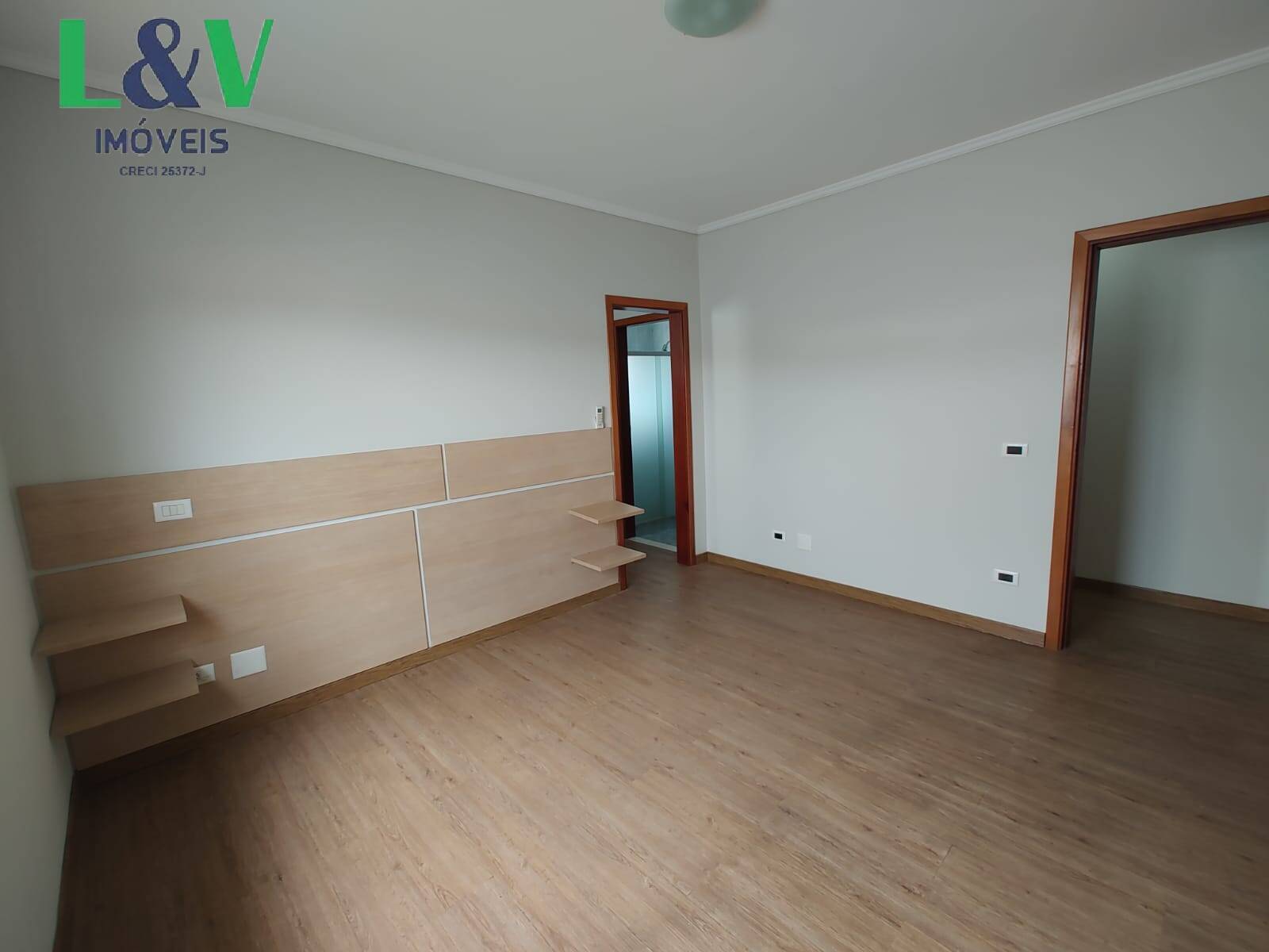 Casa, 4 quartos, 266 m² - Foto 11
