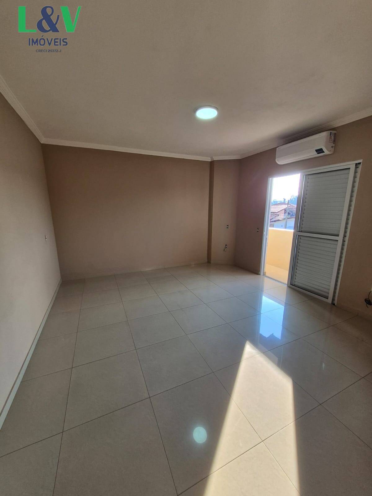 Sobrado, 3 quartos, 220 m² - Foto 5