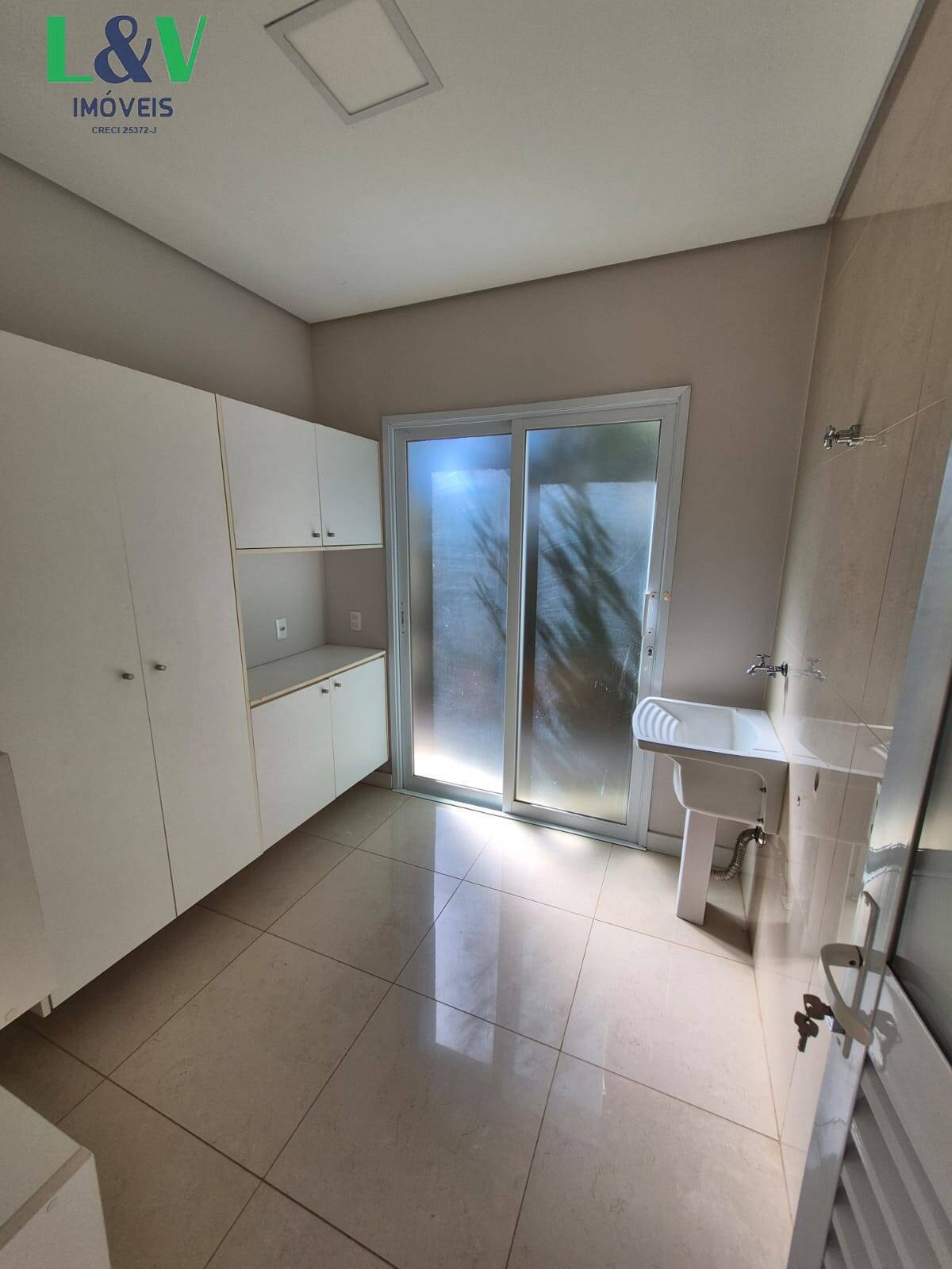 Casa, 3 quartos, 216 m² - Foto 31