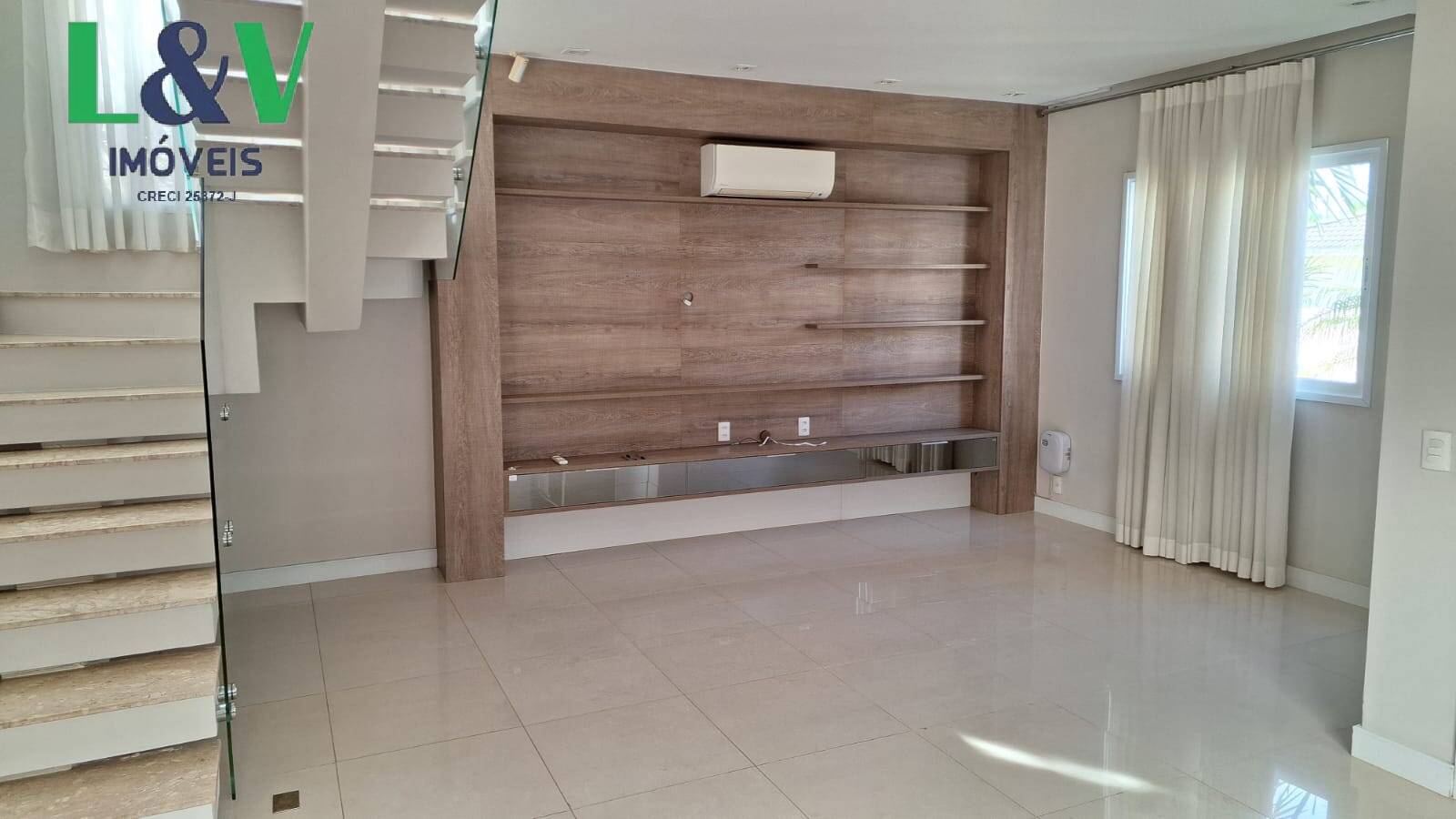 Casa, 3 quartos, 216 m² - Foto 3
